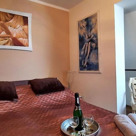 Apartament Przy Rynku Bialystok Luaran gambar